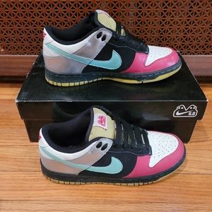 Used Women Nike Dunk Low 6.0